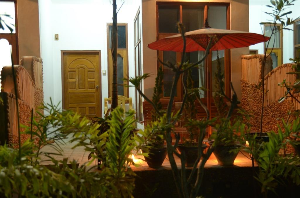 Mingalar Inn Inle Lake Eksteriør billede
