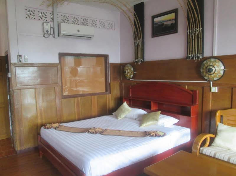 Mingalar Inn Inle Lake Eksteriør billede