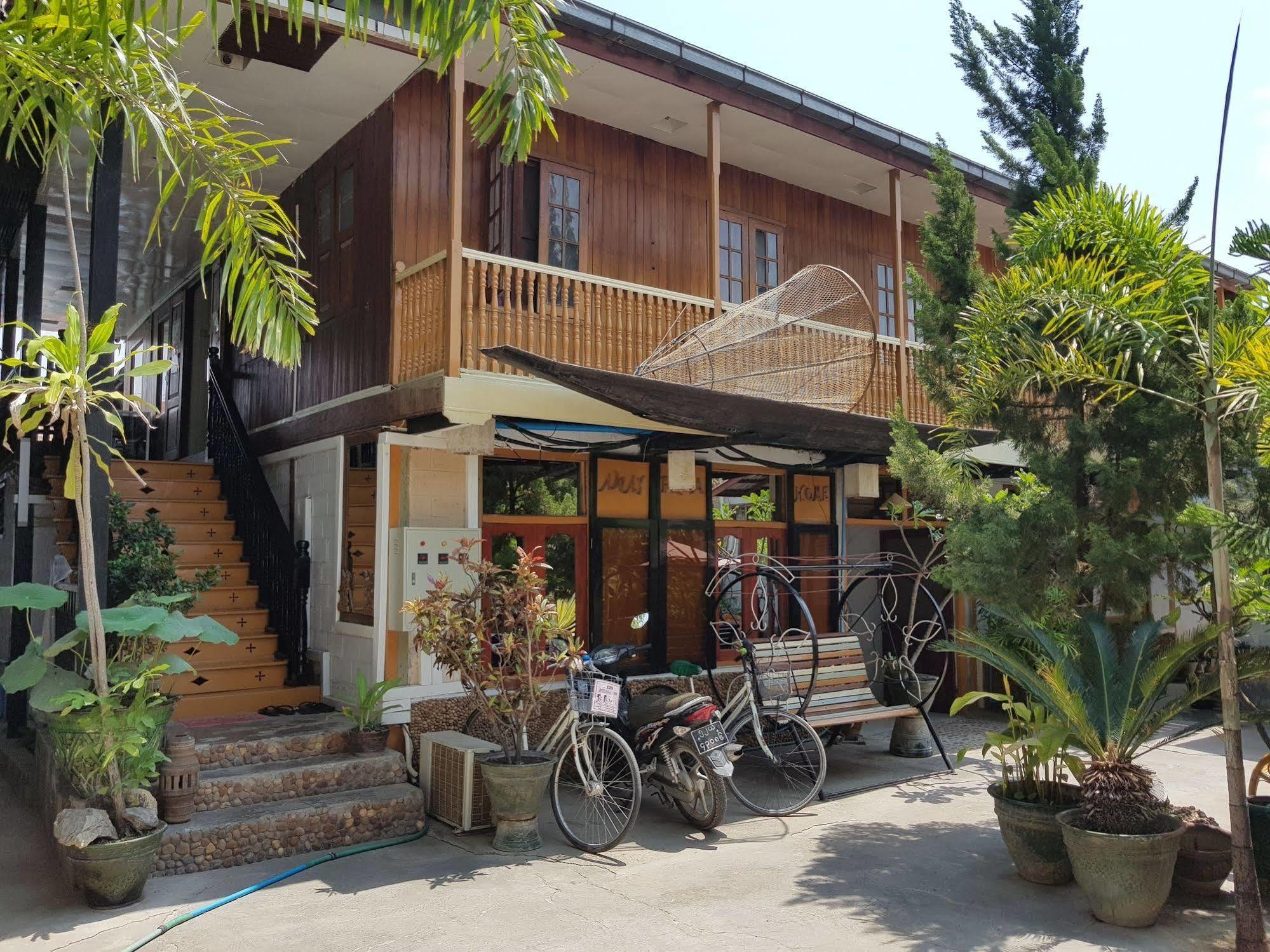 Mingalar Inn Inle Lake Eksteriør billede